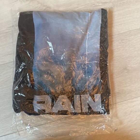 Planetshakers Rain Collection "RAIN" Black Tee L - Picture 4 of 5
